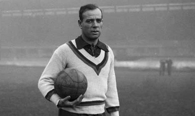 Her 10 yılın en iyi futbolcuları 