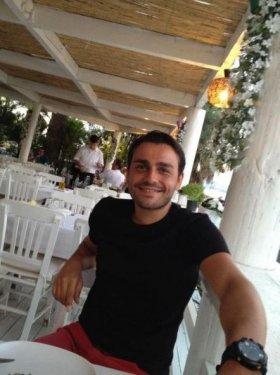 Bursa'da Ferrari ile ölüme uçtu