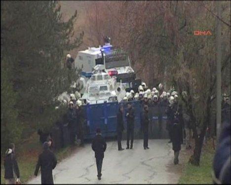 ODTÜ'de Başbakan Erdoğan'a protesto 