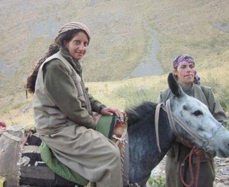 Yakalanan PKK'lının üzerinden çıkan fotoğraflar