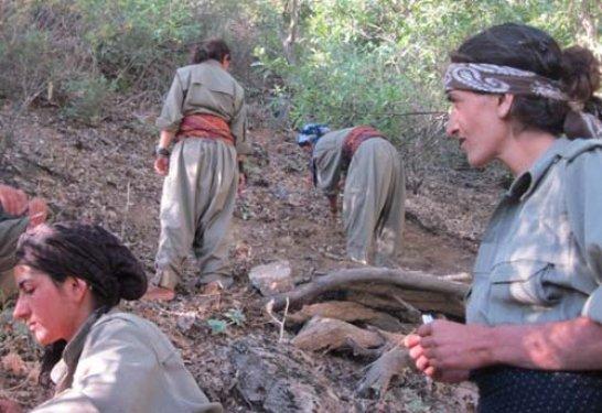 Yakalanan PKK'lının üzerinden çıkan fotoğraflar