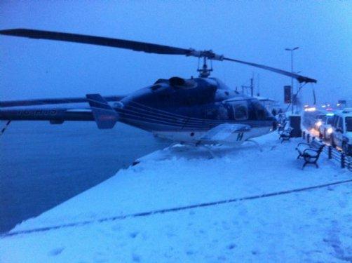 Sarıyer'de helikopter kaldırıma zorunlu iniş yaptı