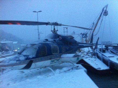 Sarıyer'de helikopter kaldırıma zorunlu iniş yaptı