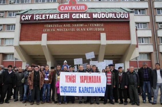 Rize'deki çay fabrikasının kapatılmasına protesto 