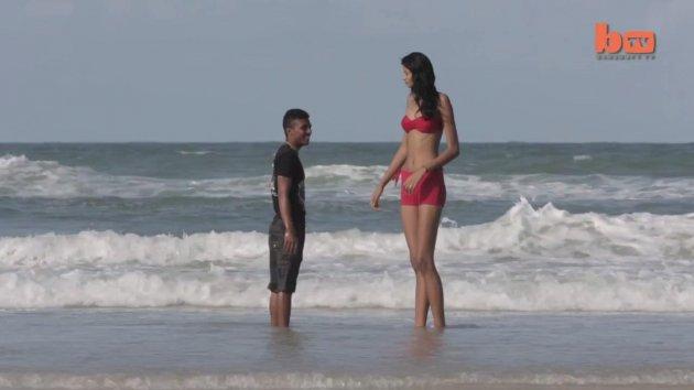 İşte dünyanın en uzun kızı