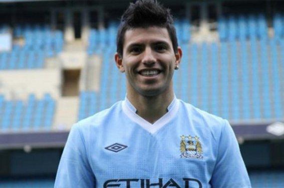 Dünyanın en iyi 100 futbolcusu