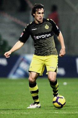 Dünyanın en iyi 100 futbolcusu