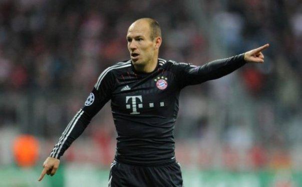 Dünyanın en iyi 100 futbolcusu