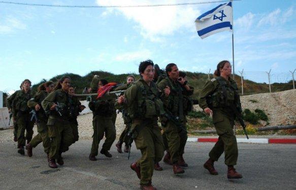 İsrail'in kadın askerleri