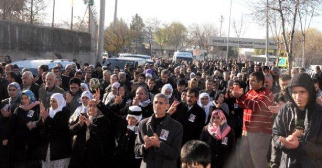  Şerafettin Elçi için Cizre'de cenaze töreni
