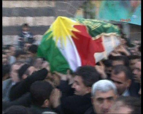  Şerafettin Elçi için Cizre'de cenaze töreni