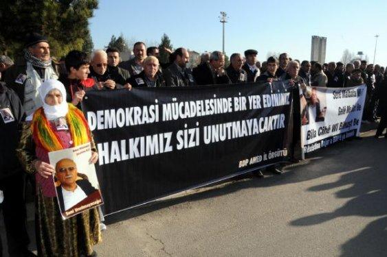  Şerafettin Elçi için Cizre'de cenaze töreni