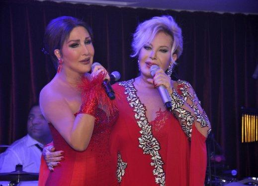 Emel Sayın ve Nükhet Duru'dan çok konuşulacak düet