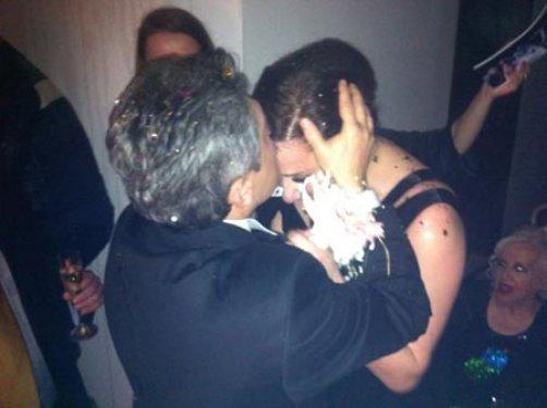 Deniz Seki nişanlandı