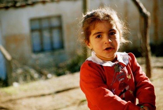 Bedia öğretmen Diyarbakır'dan ışık saçıyor