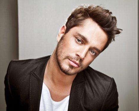 Hangi ünlü nereden mezun