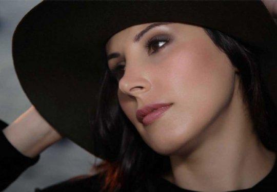 Hangi ünlü nereden mezun