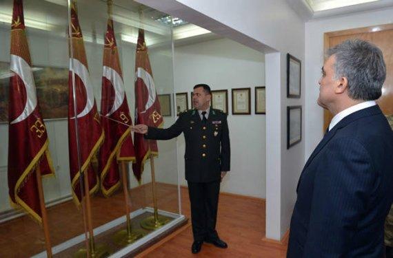 Abdullah Gül Afyon ve Uşak gezisinden fotoğraf paylaştı