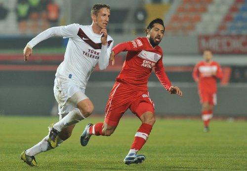 Trabzonspor Antalya'dan galibiyetle döndü