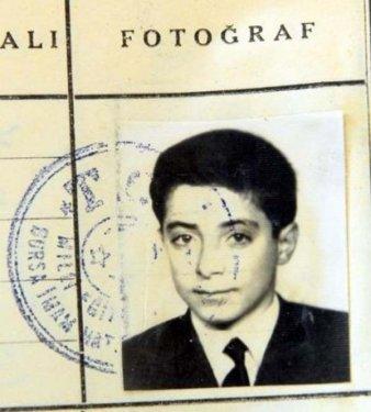 Siyasetçilerin çocukluk fotoğrafları