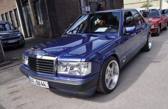 İlk günkü gibi görünen Mercedes klasikleri