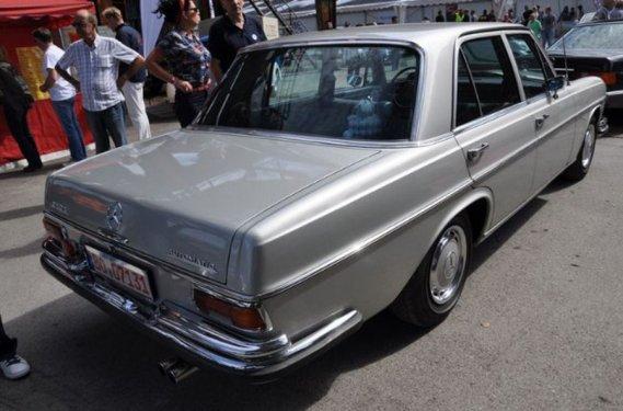 İlk günkü gibi görünen Mercedes klasikleri