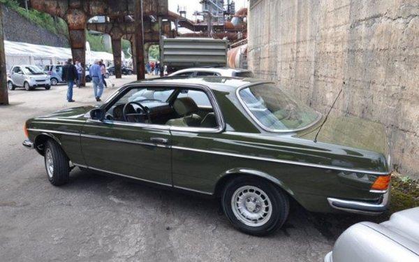 İlk günkü gibi görünen Mercedes klasikleri