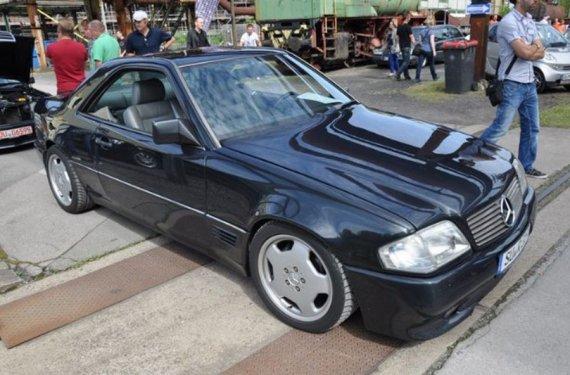 İlk günkü gibi görünen Mercedes klasikleri