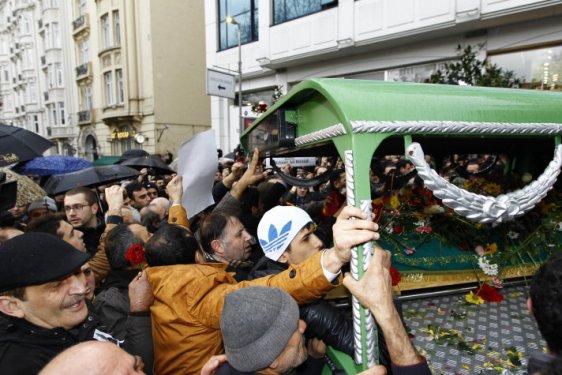 Mehmet Ali Birand Teşvikiye'den uğurlandı