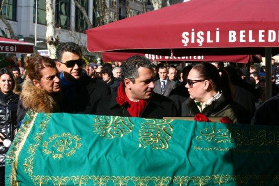 Mehmet Ali Birand Teşvikiye'den uğurlandı