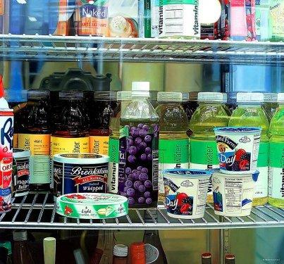 Fotoğraf gibi görünen resimler kafa karıştırıyor