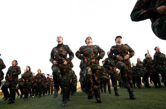 Suriye ordusunun dişi aslanları