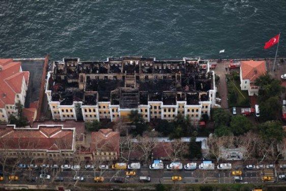Helikopter kamerasından Galatasaray Üniversitesi