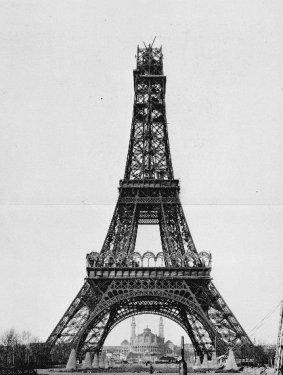 Eyfel Kulesi nasıl inşa edildi