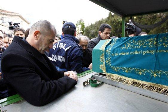 Ferdi Özbeğen son yolculuğuna uğurlandı