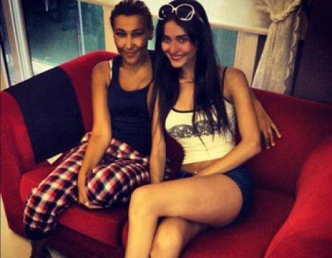 Cansu Taşkın şöhreti Twitter'da arıyor