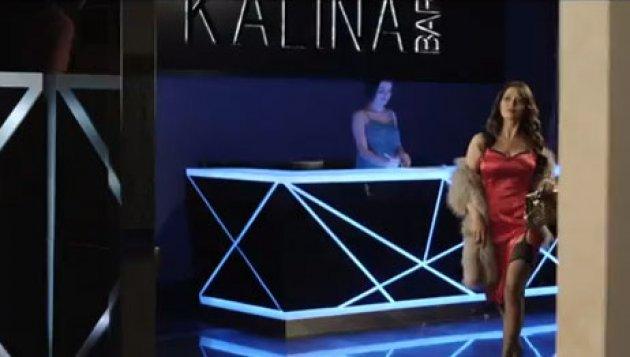 Aşk Kırmızı filminde jartiyerli Nurgül Yeşilçay