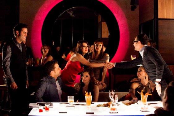 Aşk Kırmızı filminde jartiyerli Nurgül Yeşilçay