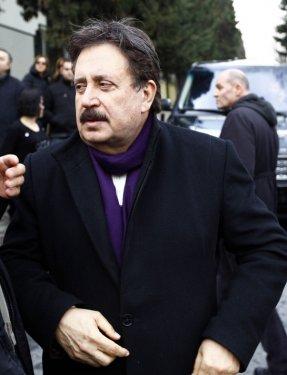 Ferdi Özbeğen son yolculuğuna uğurlandı