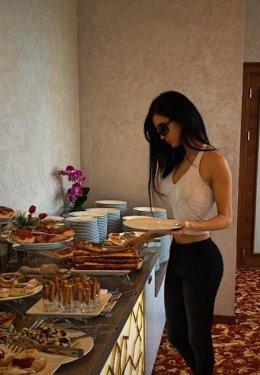 Cansu Taşkın şöhreti Twitter'da arıyor