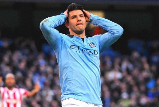 Four Four Two dergisi yılın en iyi 100 futbolcusunu seçti