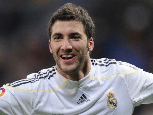 Four Four Two dergisi yılın en iyi 100 futbolcusunu seçti