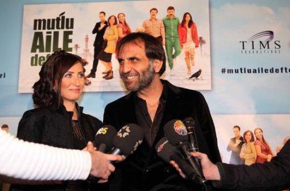 Sümbül Ağa ilk kez eşiyle görüntülendi