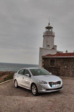 Peugeot 301'in yakıt tüketimi test edildi