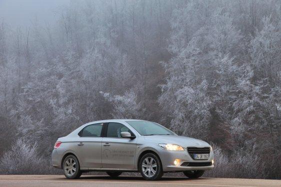 Peugeot 301'in yakıt tüketimi test edildi