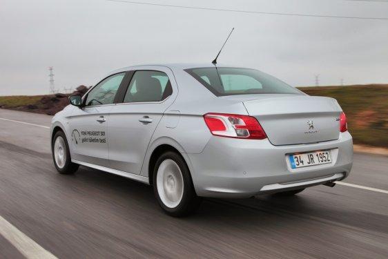 Peugeot 301'in yakıt tüketimi test edildi