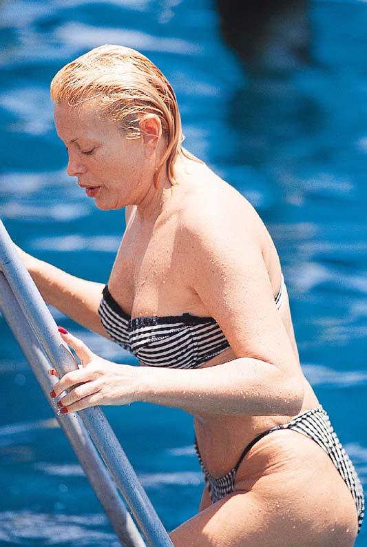 Dünden bugüne Ajda Pekkan