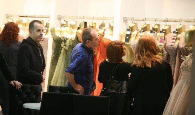 İzmir'de Araplara özel gelinlik defilesi