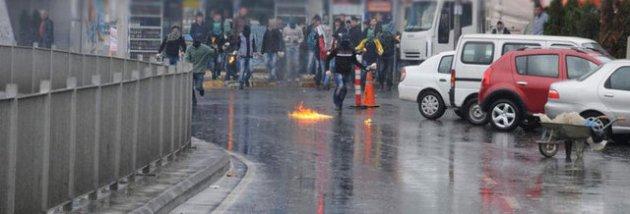 Okmeydanı'nda halk otobüsüne saldırı