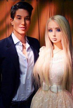 Gerçek Barbie Valeria'nın ailesi ve dostları